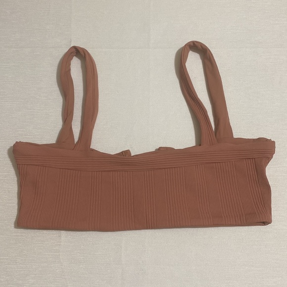 L*SPACE Women's LEE LEE TOP Ribbed V-Neck Bikini Top - Picture 3 of 4